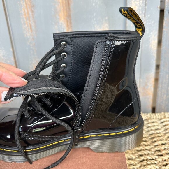 Dr. Martens 1460 J Patent Lamper Lace Up Boot Black Sz L5, M4 NWOB - Picture 10 of 15